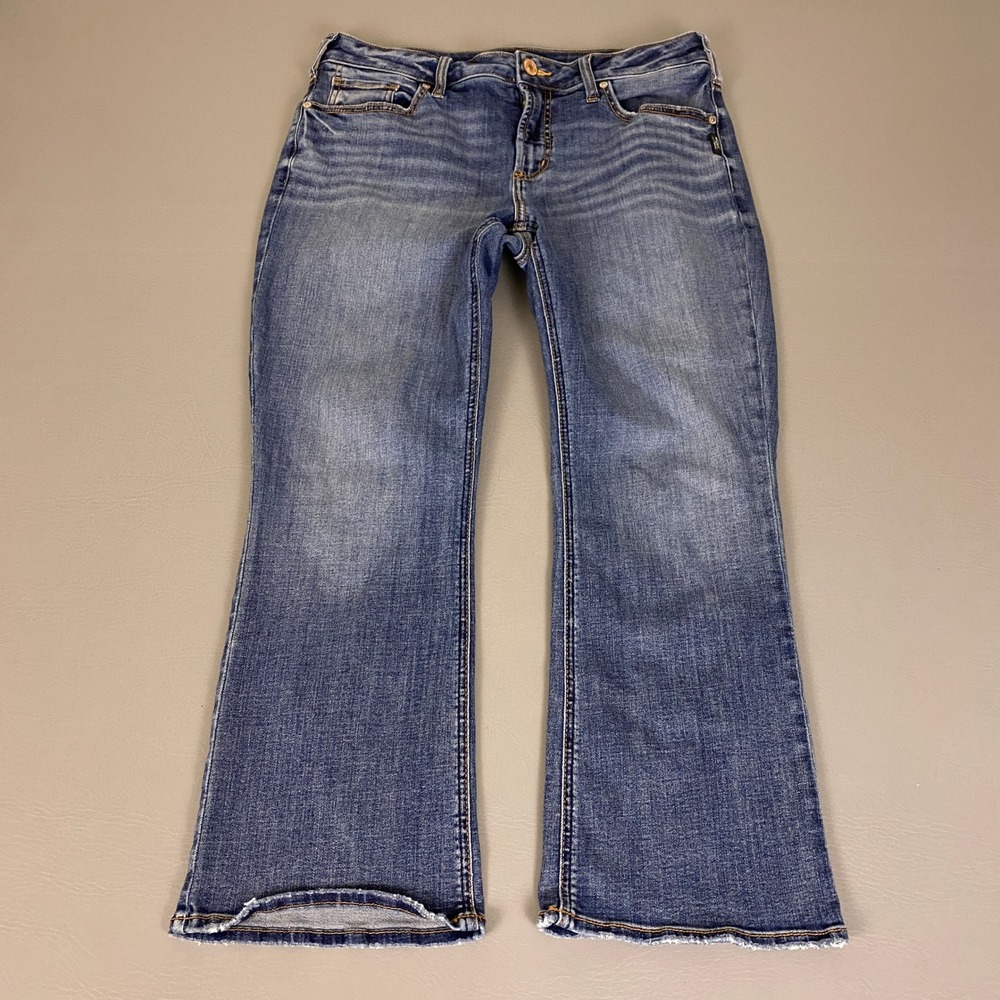 Silver Jeans Suki Kick Flare Women's Size 33x26  Blue‎ Medium Wash Cropped Jeans